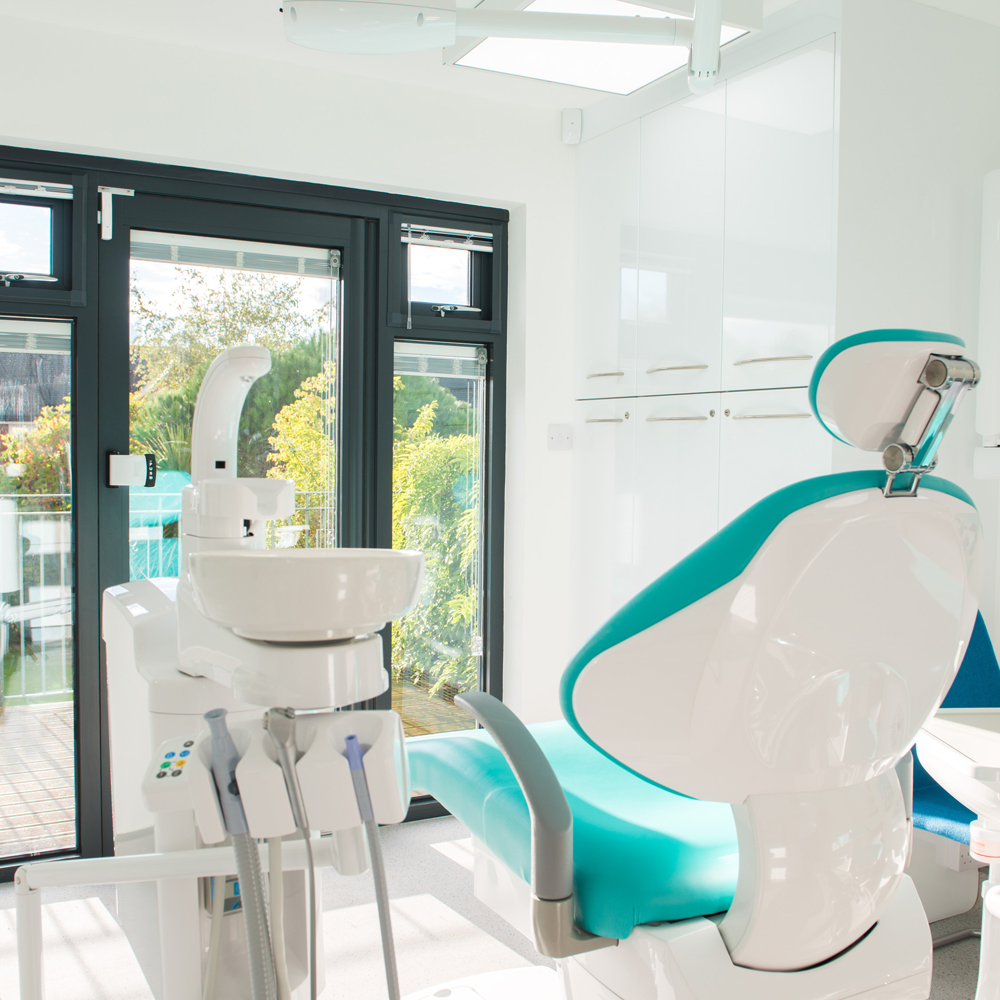 private dentist cheltenham
